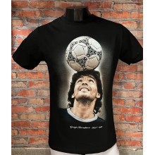 Diego Maradona dominada pelota - 2